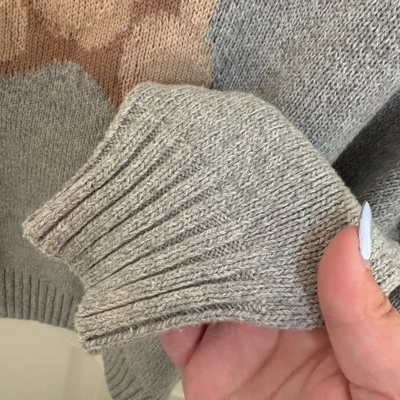 Hollister Teddy Bear with Blue Bow Sweater - Picture 4 of 5